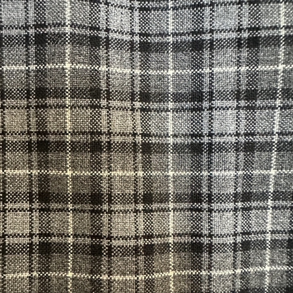 Cyrillus‎ Girl’s Grey Plaid Pleated Skirt, Size 10, MSRP $57 - Picture 3 of 6